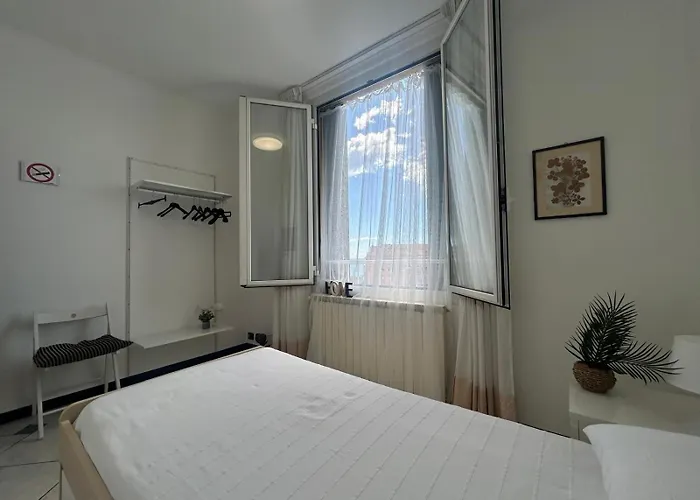 Il Cielo Con Un Dito By World Appartement Savona